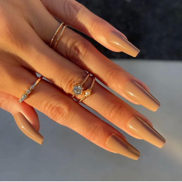 “Not So Basic” Luxxi Press On Nails - Picture 3 of 4